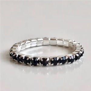 * Black Crystal Stretchy Toe Ring NEW